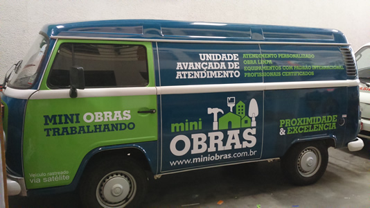 Automóvel Mini Obras